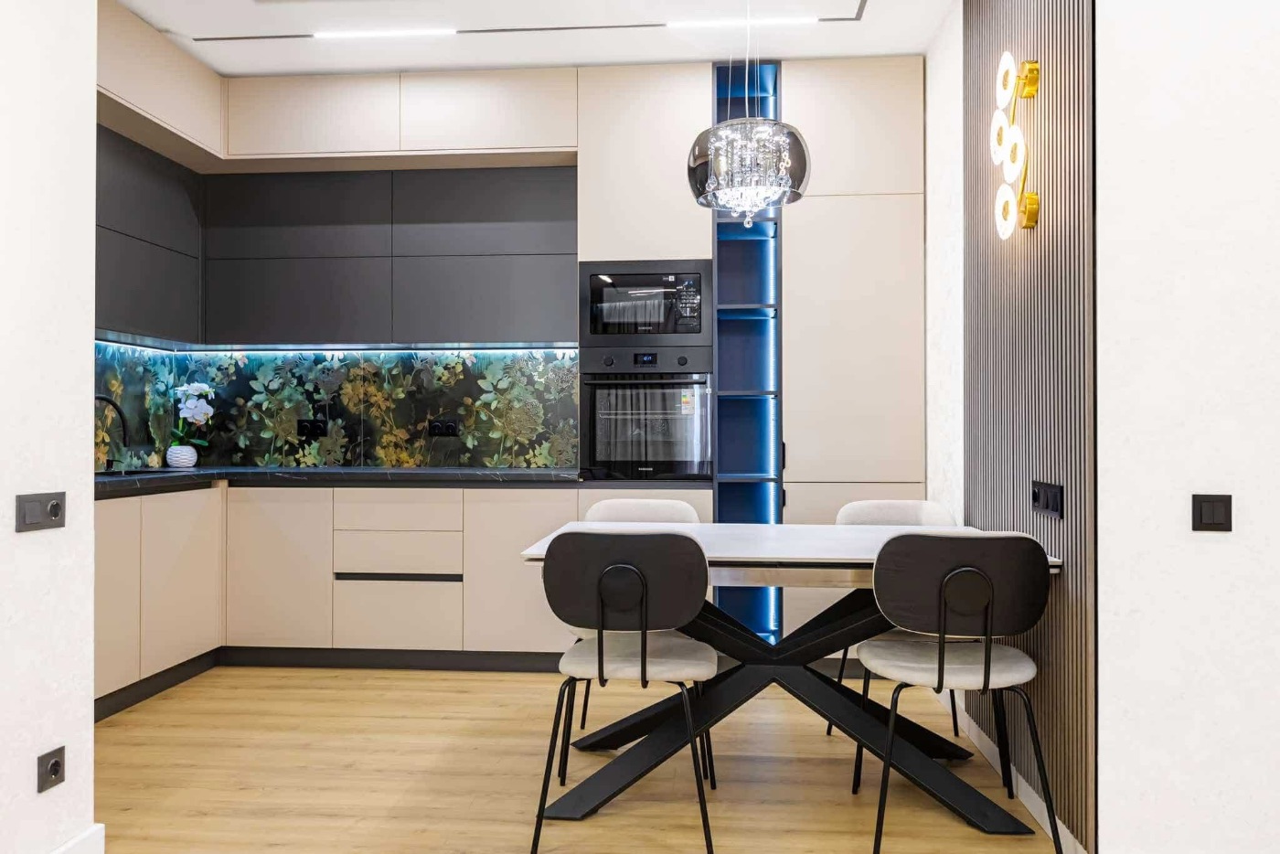 Kitchen cabinet installation NYC — assembly, hanging, hardware and countertops by Sani Building Corp
